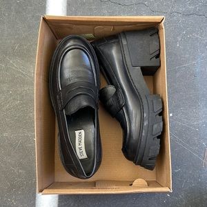 Steve Madden Beth Loafer size 10